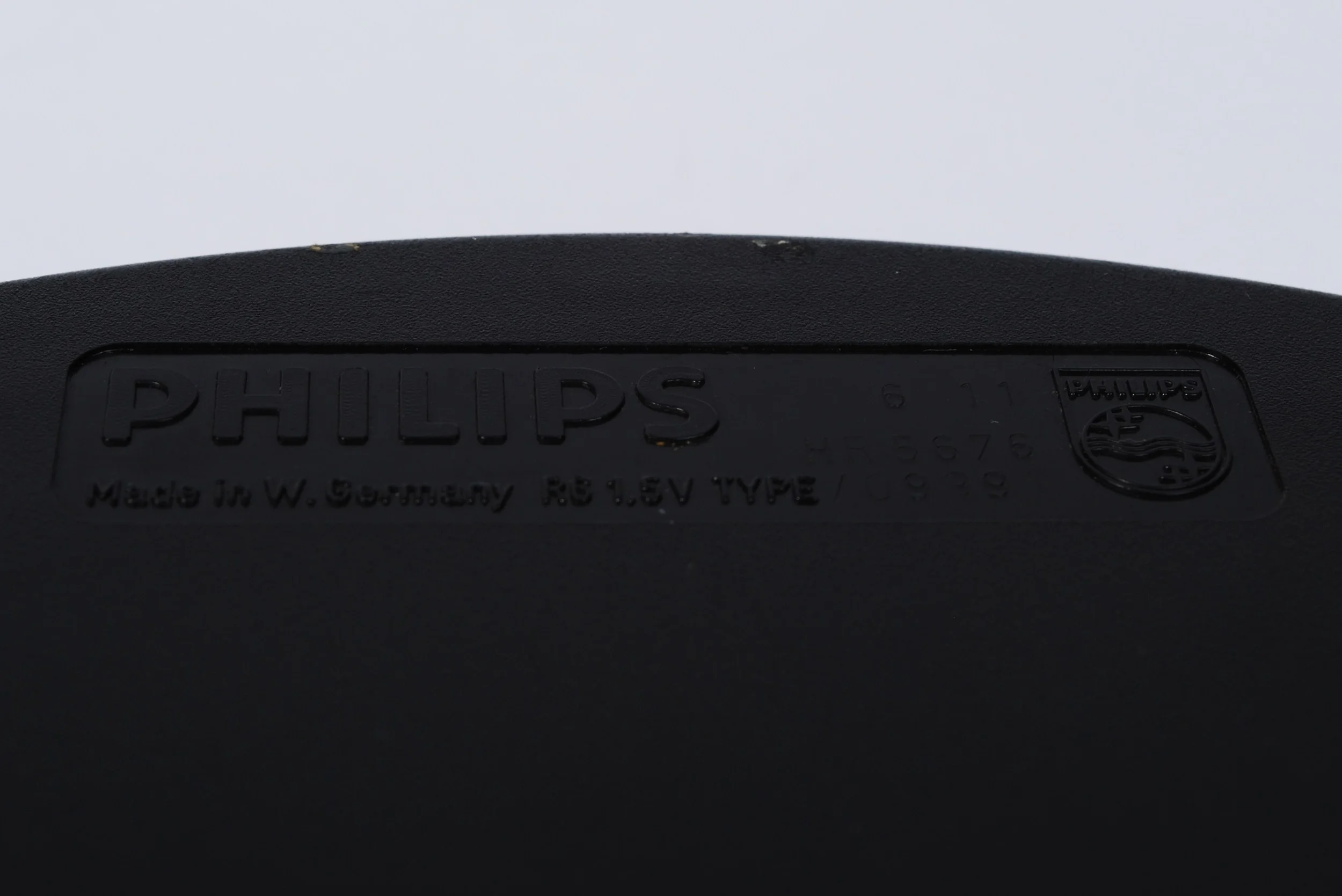 Wall clock Philips Quartz, West Germany 80's — Flux Vintage